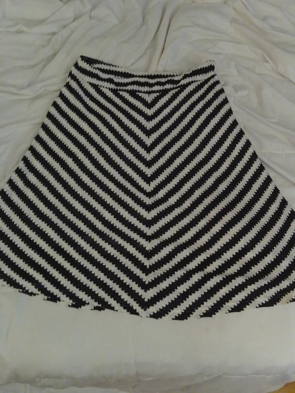 Zac & Rachel Black and White Knit Flared Skirt